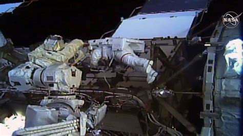 Astronauts make history with 1st-ever all-women spacewalk - ABC News