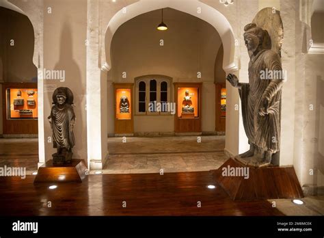 Hall of Peshawar Museum, Peshawar, Pakistan Stock Photo - Alamy