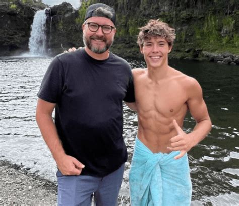 TikTok star Caleb Coffee breaks silence after falling onto lava rocks | Metro News