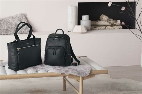 TUMI FALL WINTER 2018 VOYAGEUR LEATHER