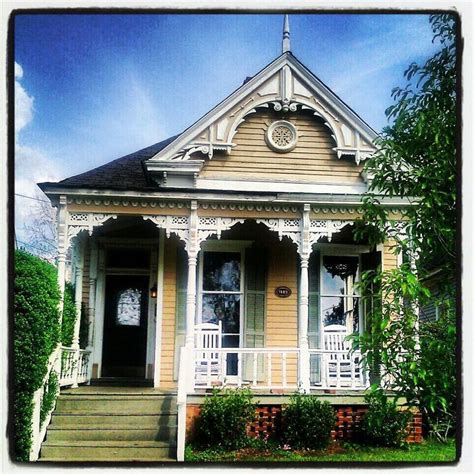 Victorian Tiny House Ideas 95 - decoratio.co | Victorian cottage, Victorian homes, Victorian ...