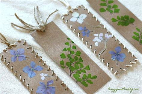 Pressed Flower DIY Bookmarks | AllFreeKidsCrafts.com