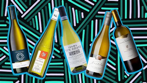 The 10 Best White Wines On Wine.com Under $20, Ranked