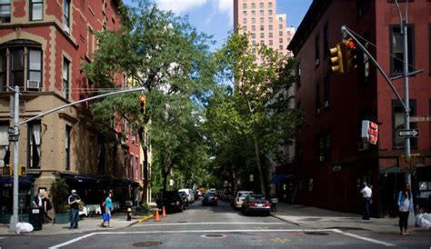 When East 70th Street Was Horse Heaven - The New York Times