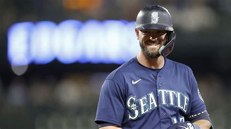 Seattle Mariners Breakdown: GM Hollander on trades, what's next