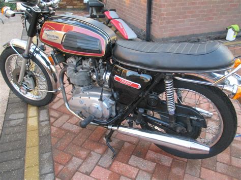 TRIUMPH T150. TRIDENT.1973