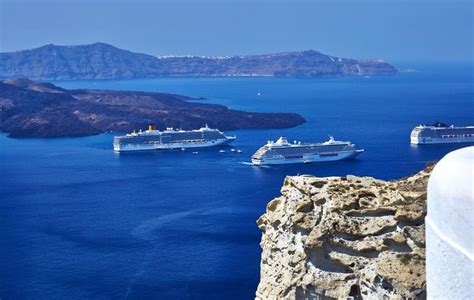 Volcano View Hotel Santorini, Hotel in Santorini with Volcano View ...