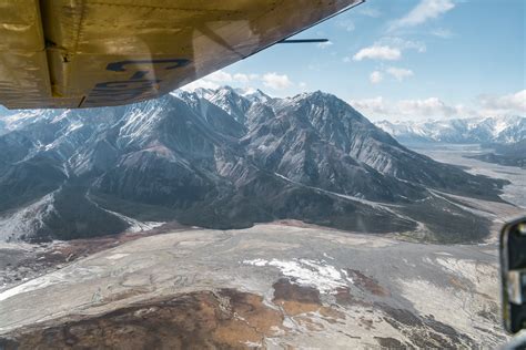 Soaring Over Kluane National Park - Glacier Flightseeing Tour | Non Stop Destination