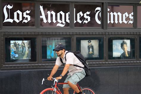 Plan for Tribune Spinoff Raises Concerns for Future of Newspaper ...