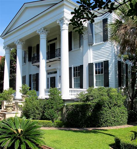 Carolyne Roehm Books and new Charleston SC Home