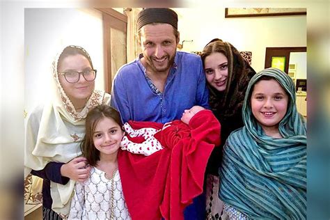 Shahid Afridi confirms daughter’s engagement with Shaheen - GulfToday