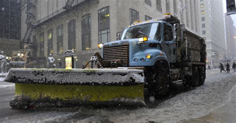 Chicago unveils winners of snow plow naming contest - CBS Chicago