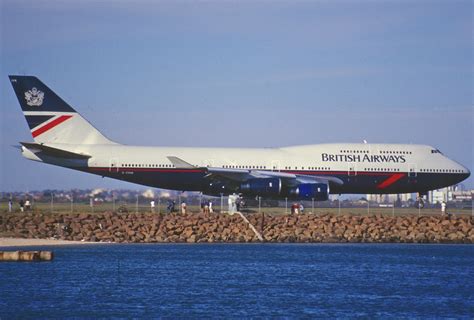 British Airways, Boeing B747-400, 1999. "Landor" livery @ SYD. | British airways, British, Boeing