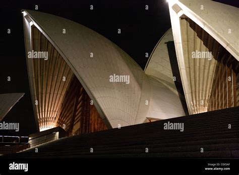 Sydney Opera House at night Stock Photo - Alamy