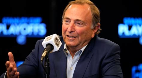 Gary Bettman misses Stanley Cup presentation after COVID-19 diagnosis