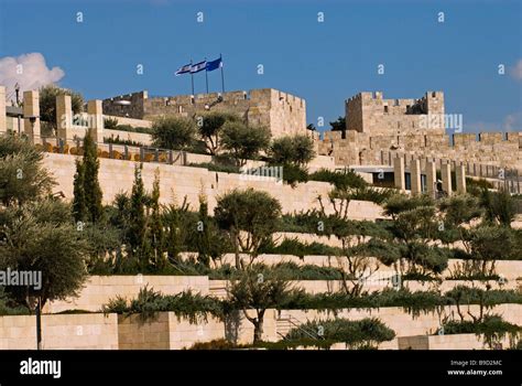 East jerusalem wall hi-res stock photography and images - Alamy