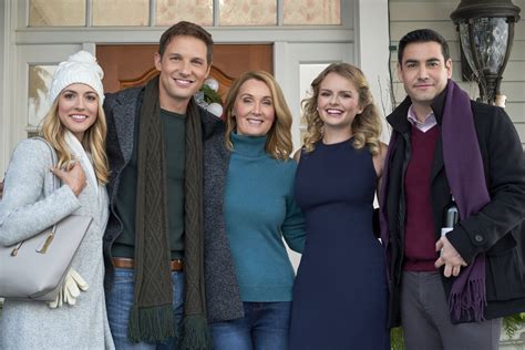 Check out the photo gallery from the Hallmark Channel Original Movie "Jingle Around the Clock ...