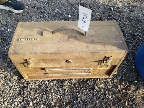 Craftsman Tool Box w/ Various Tools and Parts - Baer Auctioneers - Realty, LLC