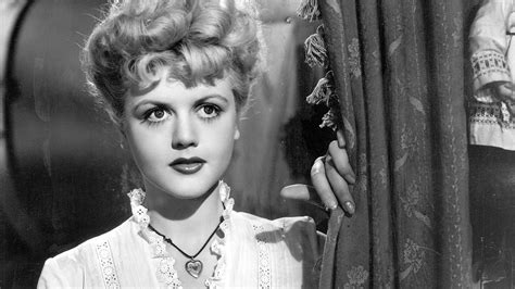 Angela Lansbury Dead: ‘Murder, She Wrote’ Star Was 96 – The Hollywood Reporter