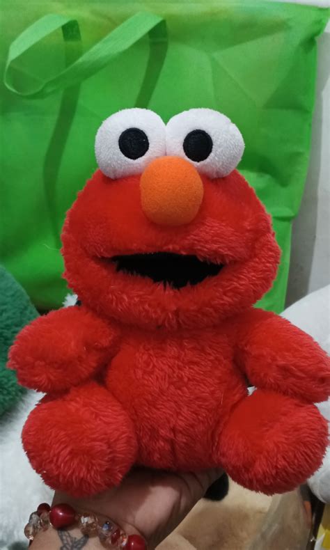 SESAME STREET ELMO, Hobbies & Toys, Toys & Games on Carousell