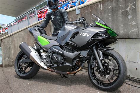 Kawasaki show off next generation of electric and hybrid bikes in Japan