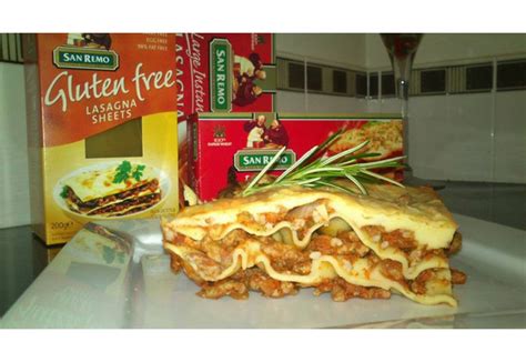 Easy beef lasagna with eggplant and vegetables - Real Recipes from Mums