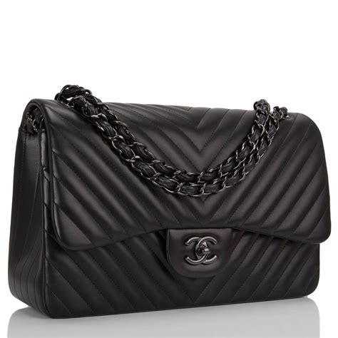 Chanel So Black Chevron Jumbo Double Flap Bag | 1stdibs.com | Chanel ...