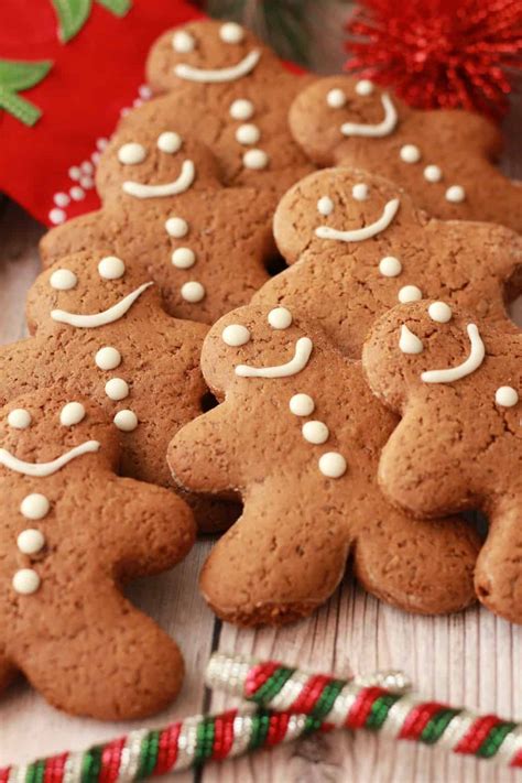 Vegan Gingerbread Cookies - Loving It Vegan