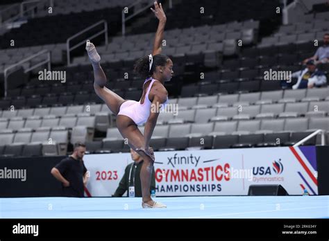 Shilese jones gymnastics hi-res stock photography and images - Alamy