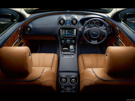 Jaguar XJ | 2010MY | Right-Hand Drive | Interior