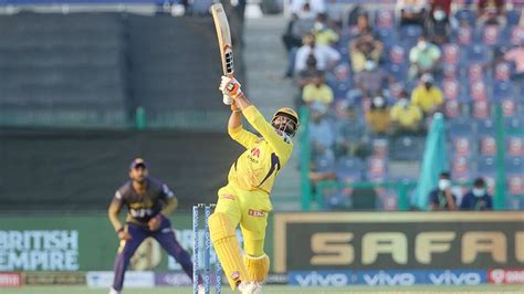 IPL 2021: Sanjay Manjrekar 'still not convinced' with Ravindra Jadeja's batting, calls CSK all ...