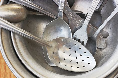 aluminum - pans - cookware - health risk - Alzheimers