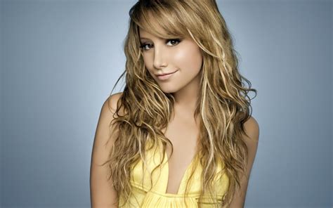 Ashley Michelle Tisdale | HD Wallpapers (High Definition) | Free Background