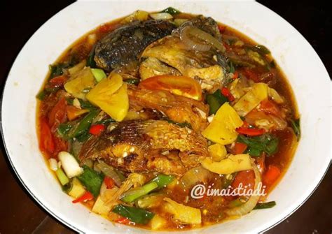 Resep Ikan Mas Asam Manis oleh Ima Istiadi - Cookpad