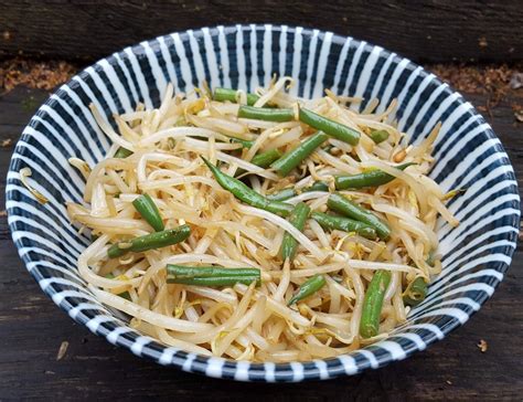 Stir-fried bean sprouts with green beans - CookTogetherCookTogether