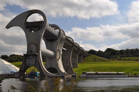 The Falkirk Wheel at Rest | The Falkirk Wheel is a device fo… | Flickr