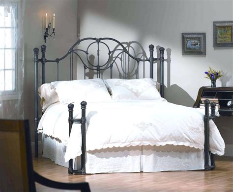 Wrought Iron Bed Ideas Wrought Iron Bed Midcentury Be - vrogue.co