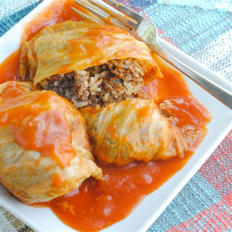 Golubtsi Recipe (Easy Russian Stuffed Cabbage) | Babaganosh