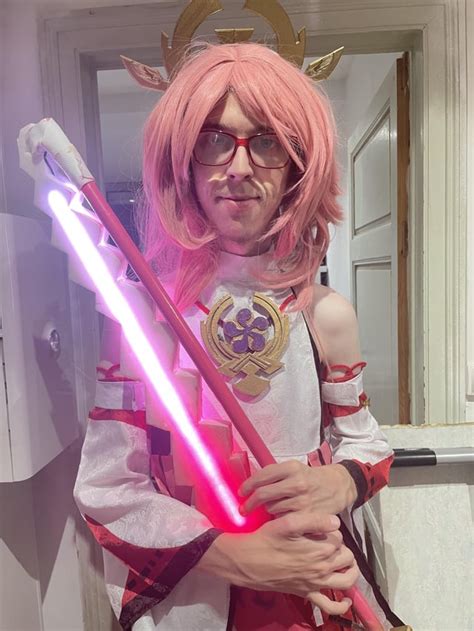 My Yae Miko cosplay! : r/YaeMiko