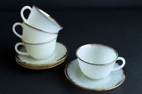 Vintage Fire King Coffee Cup and Saucer Set Of 4 Oven Ware Tea | Cup and saucer set, Tea cups ...