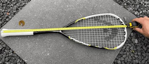 Are squash rackets all the same size? - Serve and Smash