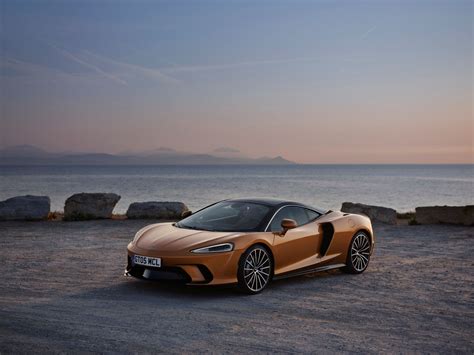 McLaren GT - Review | CarBuzz