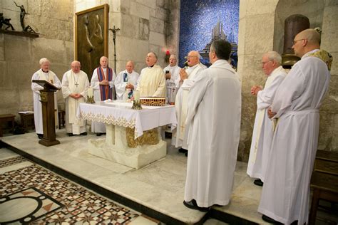 U.S. bishops celebrate Mass in Jerusalem's Church of the Holy Sepulcher ...