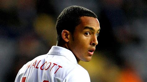 Walcott eyes trophies | Football News | Sky Sports