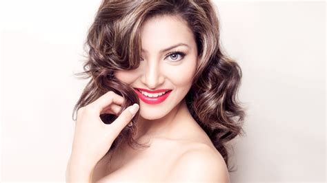 Urvashi Rautela, HD Indian Celebrities, 4k Wallpapers, Images ...