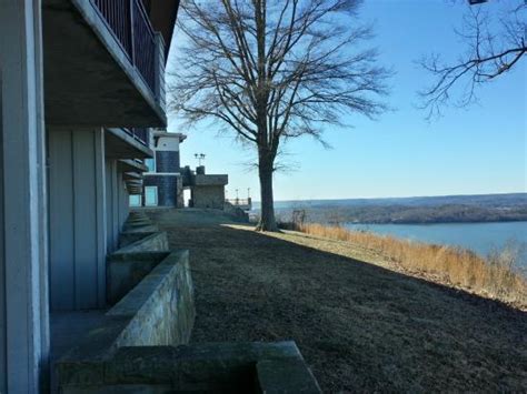 The pool at the lodge. - Picture of Lake Guntersville State Park Lodge, Guntersville - TripAdvisor