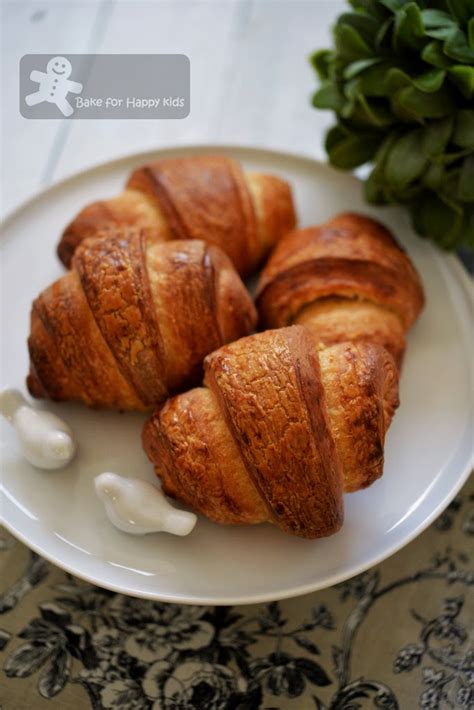 Bake for Happy Kids: Crossiant (Bouchon Bakery)