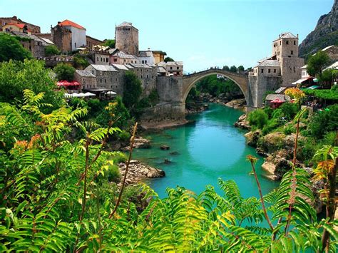 Mostar Bridge Wallpapers - Top Free Mostar Bridge Backgrounds - WallpaperAccess