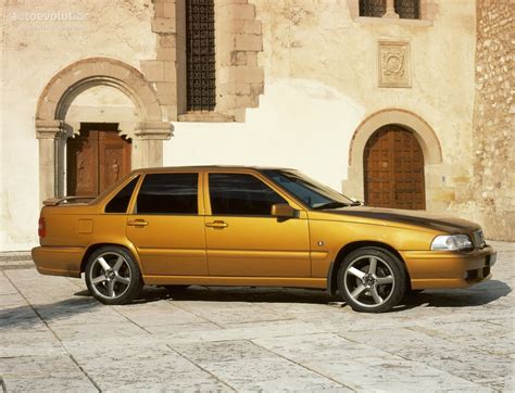 VOLVO S70 R Specs & Photos - 1997, 1998, 1999 - autoevolution