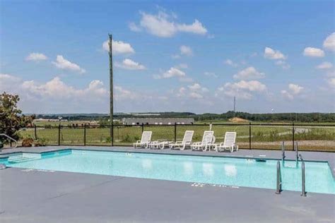 Discount Coupon for Quality Inn Calera in Calera, Alabama - Save Money!